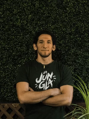 Mauricio Varela | Co-fundador | Head Coach de Parkour | Preparador físico | Certificación ADAPT N°2
