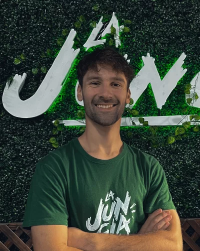 Fernando Sepúlveda | Coach de parkour y acrobacias | Pedagogía en Educación física | Certificación ADAPT N°1 y FENAGICHI